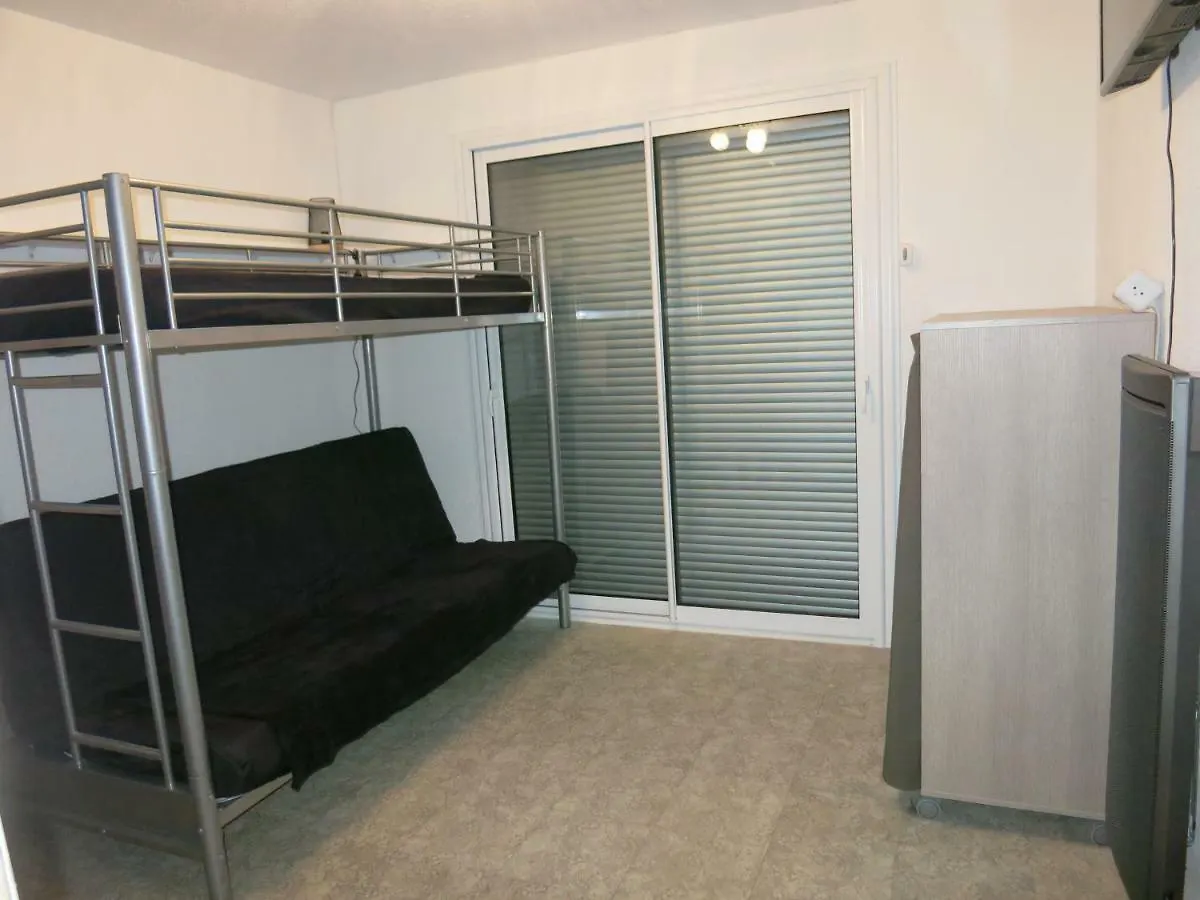 Apartment Joli Studio A Front De Mer Saint-Raphael