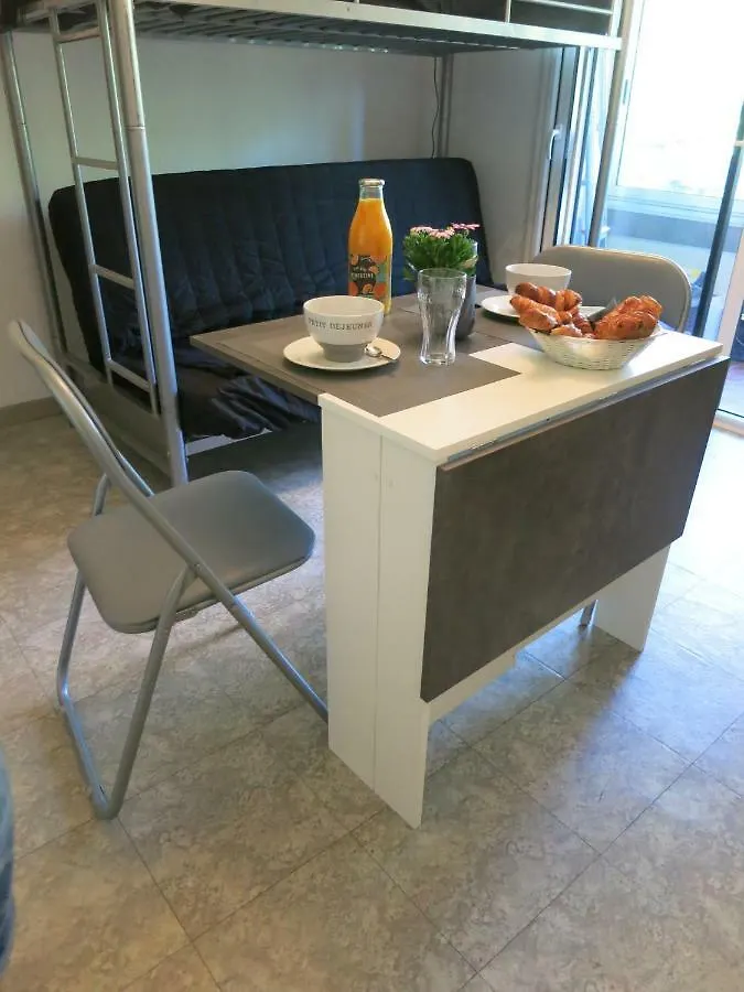 Joli Studio A Front De Mer Saint-Raphael  Apartment Saint-Raphael (Var)