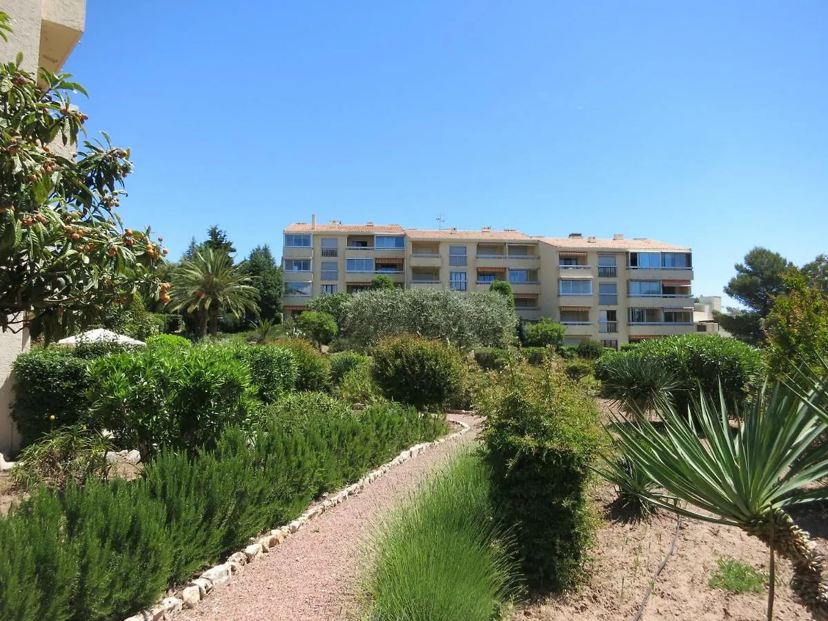 Joli Studio A Front De Mer Saint-Raphael  0*, Saint-Raphael (Var) France