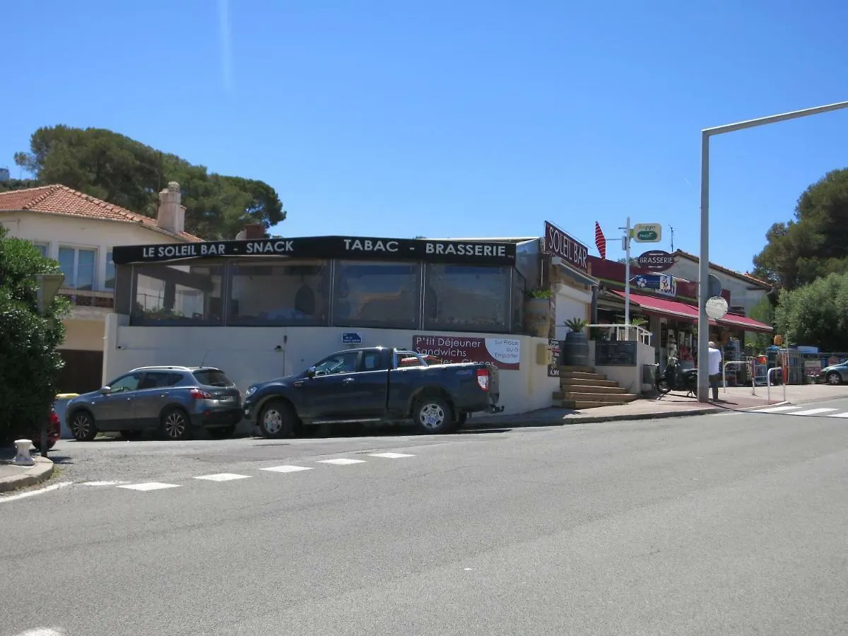 Joli studio A front de mer Saint-Raphaël